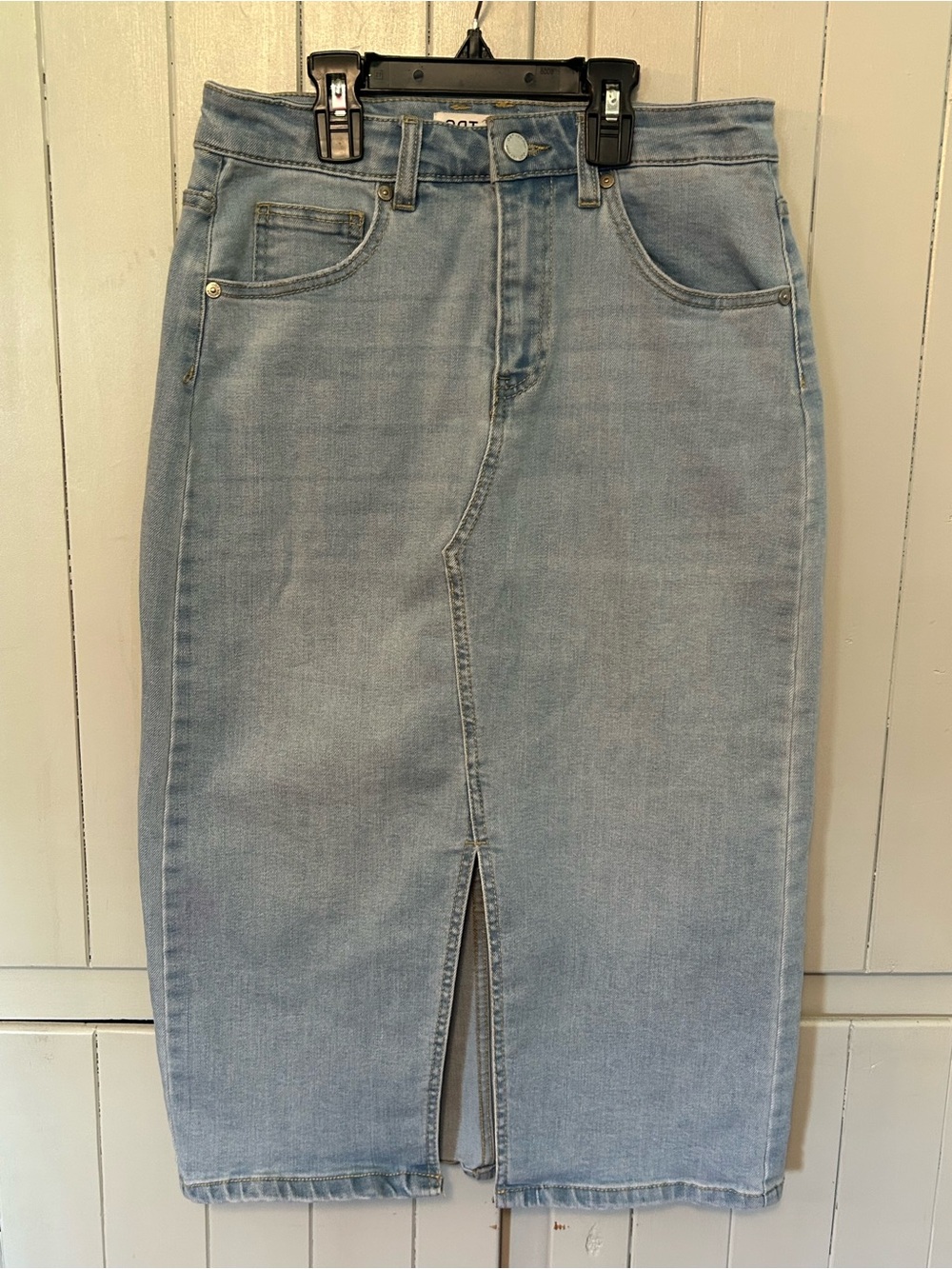 OAT New York Light Wash Denim Pencil Skirt with Front Slit Size 2/26